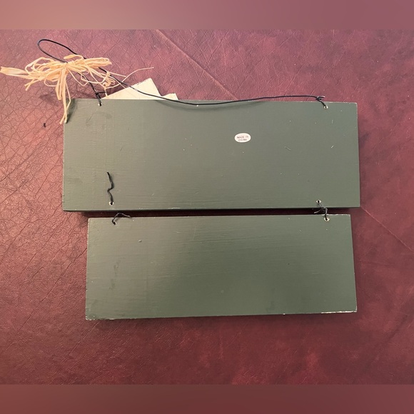 Adorable Snowman Decor - Picture 2 of 3